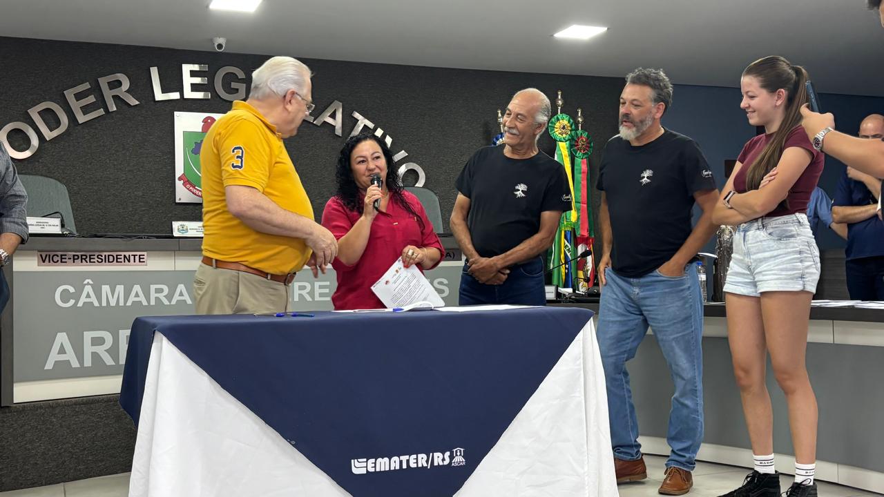 Associações são contempladas com recursos do Governo do Estado